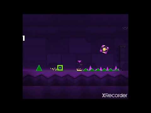 When you suck at Geometry Dash