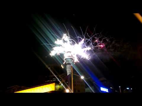 Full Firework Display New Years Eve 2013 (Full Show) (HD) Happy New Year