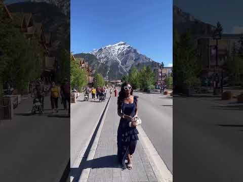 A day in Banff Town, Calgary Canada 🇨🇦 #calgarylife #canadiancity #calgary #banff #banffnationalpark