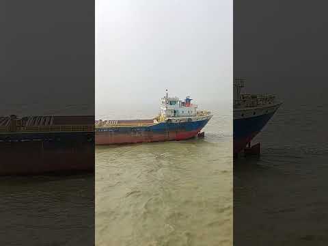 smooth docking manuever