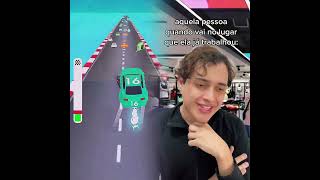 a pessoa faz questão de falar umas 5 vezes que trabalhava no lugar kkkk (@pgally)