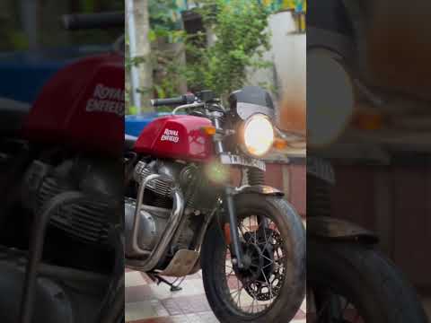 Twin red 🚀#trending #royalenfield