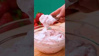 This DESSERT SALSA is a fruit lover's dream come true!
