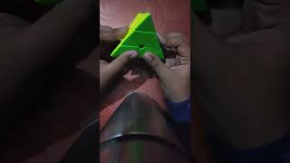 pyraminx solving on beat #speedcubing #cuber #cubing #cubers #howtoviralvideo #shorts