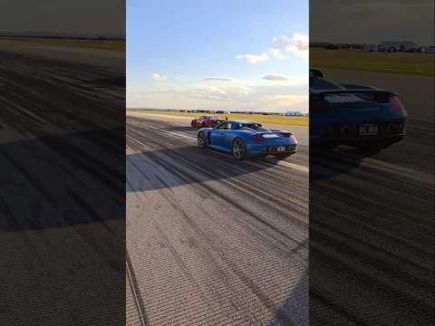 Ferrari F40 vs a carrera GT!? Who won? #f40 #ferrari #carreragt #porche #dragrace #race #turbo