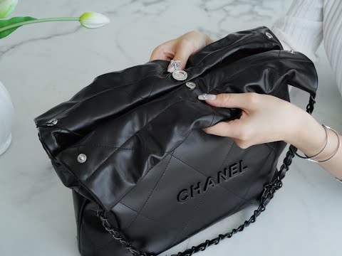 Our factory leather material- shiny genuine calfskin