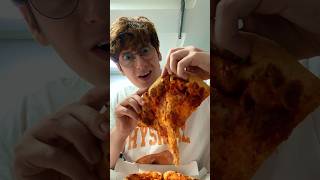 British Guy Ranks Korean Dominos Pizza!