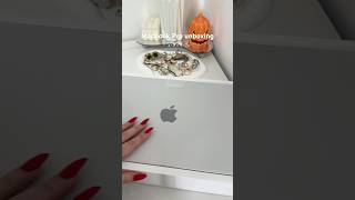 I’m so happy 🤭🎀💻 #macbookpro #unboxing #macbookprom3