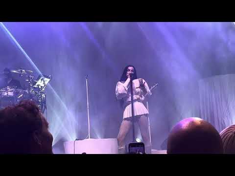 Poppy - I Disagree - Live in Houston - 04/16/2025 - They’re All Around Us tour
