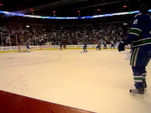 Canucks Pre-Game Warmup - Stanley Cup Finals Game 1 (Raw)