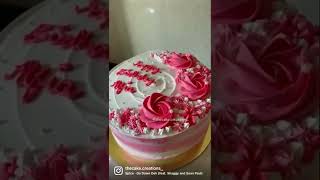 Cake decorating💕#subscribers #cakedecorating #cake #cakelove #cakeseclairs #cakedesign #cakes