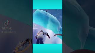 Has this happened to you in #fortnite? 😳 #fortniteglitch #gamingglitch #gaming #gameglitch #funny