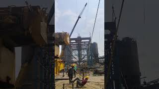 Rosi Cupi Lifting – Vertical Bracing Erection in Progress ⚙️"#engineeringwork