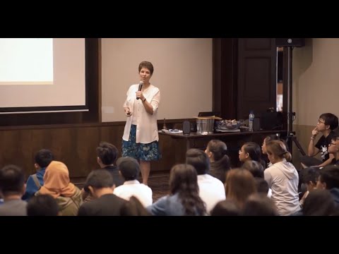 Volunteering as a Speaker and Coach: CampVision Singapore