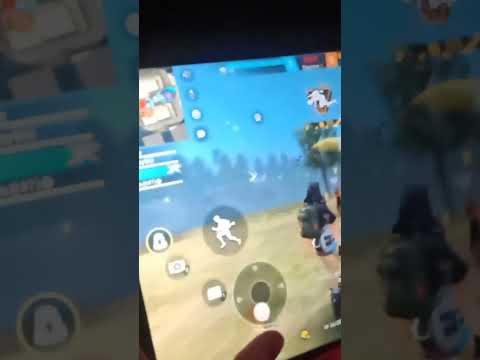 Solo Girl Vs 3 Rushing Enemies