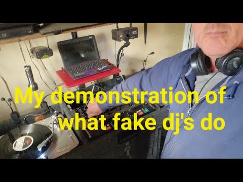 My demonstration of what "fake" DJ's do (a whole bunch of knob turning) #fakedj's #rave #techno