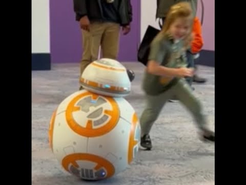 My BB 8 entertaining a little girl at SWCA2022
