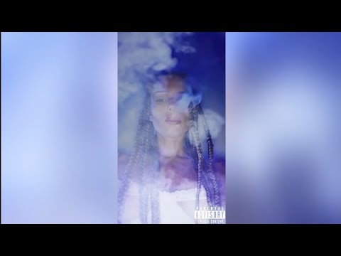Carina MC - Crazy Lady (Prod. Made In RJ) Lyric Video Oficial #trap