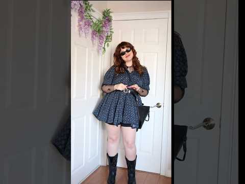 It’s 101 out and I have an farmers market date with my friend :) #ootd #outfit #midsize #summer