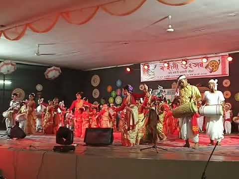 হুঁচৰি  performance by Kim at IIT Guwahati