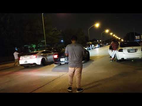 Chevy Camaro vs Ford Mustang (Mustang almost slid out)