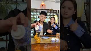 I showed the tea lamb's superb tea making skills. The fancy tea-making and tea-appreciation is t