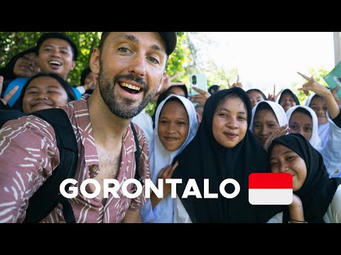Exploring off-path Gorontalo, meeting locals, and learning Indonesia's history