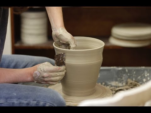 Ceramic Review: Masterclass with Stuart Carey