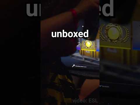 HE UNBOXED KNIFE DURING IEM COLOGNE 2024