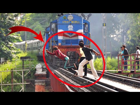 IDIOT TRUCKS, TRAINS Vs People/ DANGEROUS CROSSING RAILWAY TRACK, TRAINS CRASHING & DERAILMENT