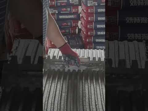 4080 Bricks Are Easily Put on the Wall – Record Breaking Build