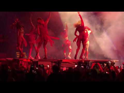 Dancin in Circles - Joanne World Tour: Austin Texas