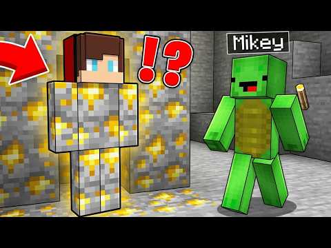 How To HIDE 100% in Minecraft? JJ Tests Camouflage With Mikey