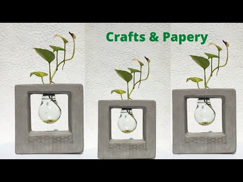 How to make  DIY Modern Flower pot using light bulb | DIY Flower planter / Decor