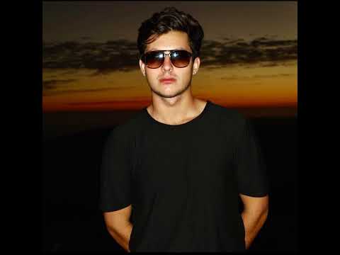 Mikael Berkis Live Stream