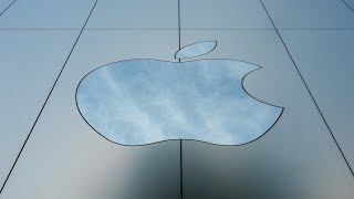 Apple Gives Upbeat Forecast, Warns of Rising Costs