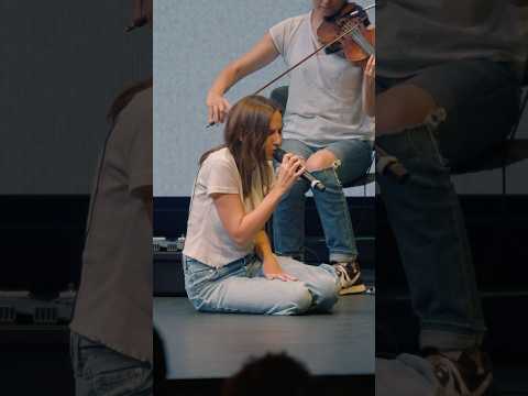 Beautiful moment from our conference #worshipmusic #jesus