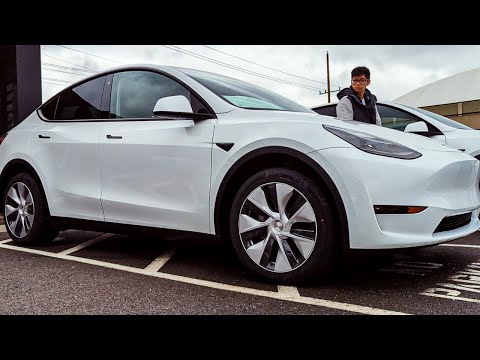 Picking up the Tesla Model Y | Filmed on Pixel 6 Pro