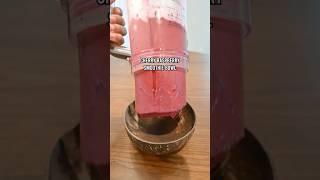 Cherry raspberry smoothie bowl 😩