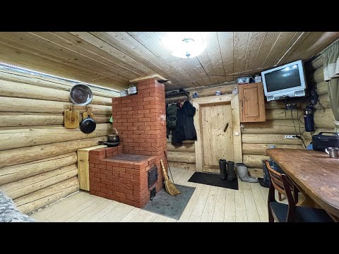 -2°C outside, +25°C inside. QUIET COZY NIGHT IN A LOG CABIN. I'm preparing a casserole