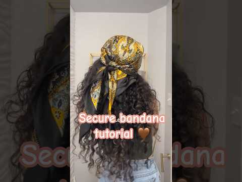 Secure bandana tutorial 🤎 #curly #bandana #bandanahairstyle #howtowearabandana #badhairday