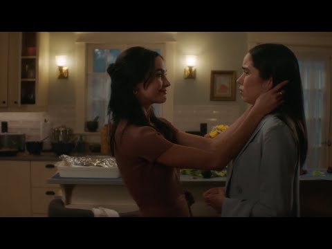 Bess & Addy - 4x02 (Nancy Drew)