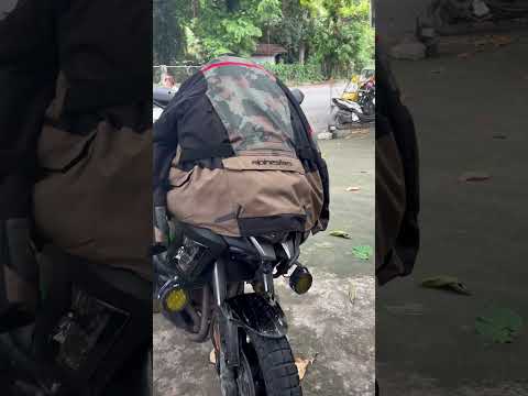 Pirelli rally str on a versys #kawasaki  #pirelli #rally #str #conquer #curves  #adventure #cleaning