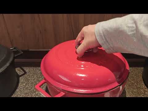 Kuala Lumpur Malaysia Airport - T2 terminal 2 Travel Club Lounge Vip First Business Class - 8K Video