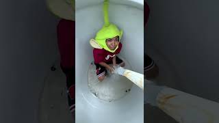 Junior dies: By Larin