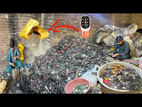 Unbeatable Method Pure 24k Gold Extraction From Waste Cell Phones | How to Gold Recover From Mobile