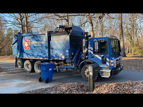 Republic’s Mack MRU Heil Python Garbage truck