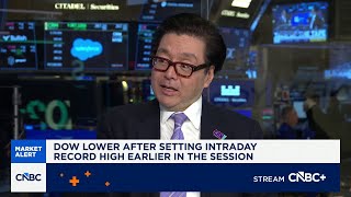 Why Fundstrat's Tom Lee says a midyear drawdown is likely