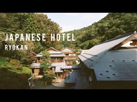 Staying at a Traditional Japanese  Hotel  / Ryokan