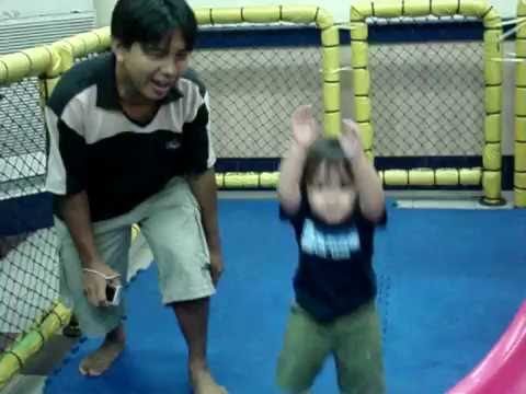 khai bday ni xavier